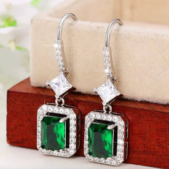 18k White Gold Emerald Green Diamond Earrings Dangle Drop Earrings - Picture 6 of 7